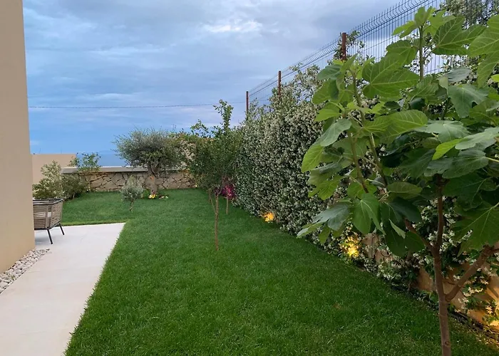 Palase Coast 2 Bedroom House